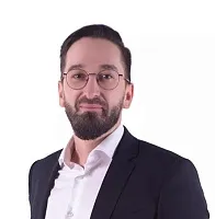 Константин Смирнов