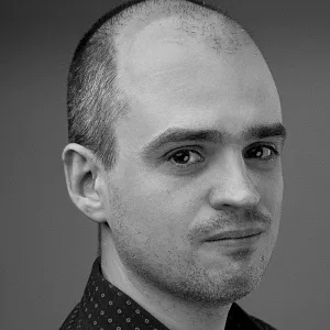  Андрей Новиков