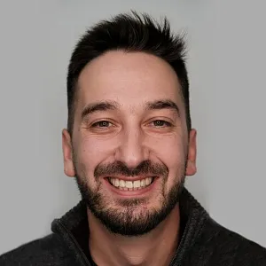 Константин Смирнов