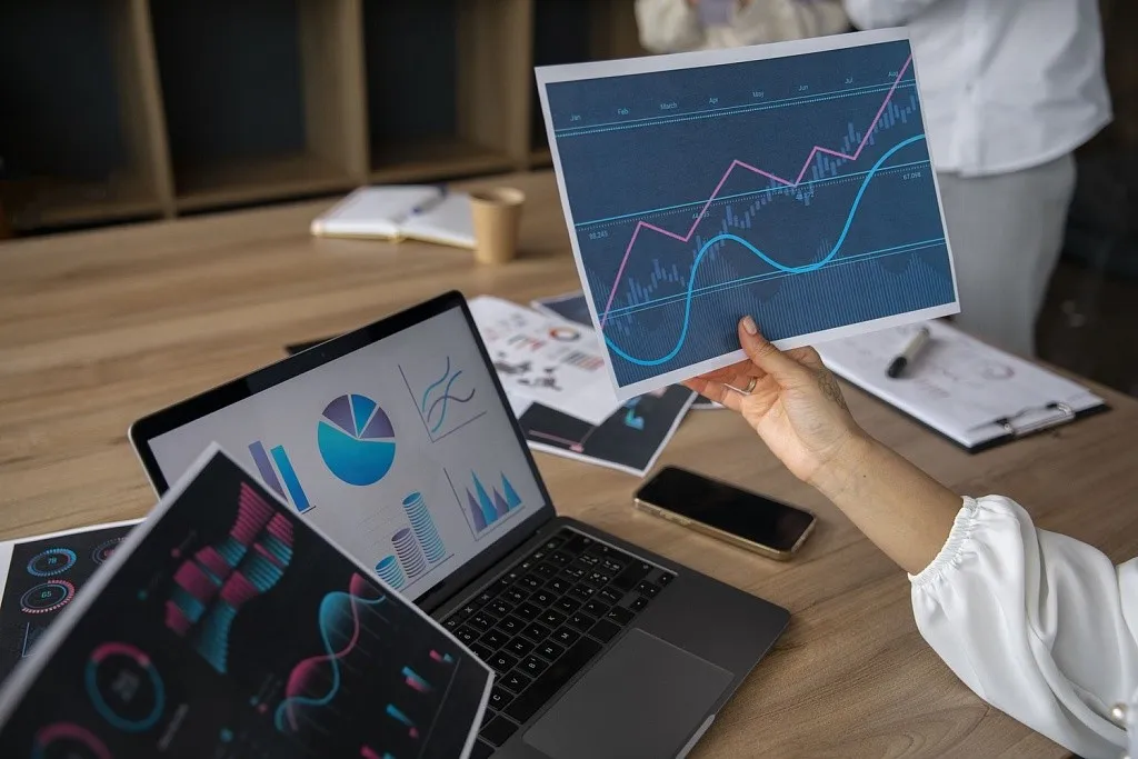 оперативный анализ данных