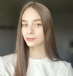 Влада Савина