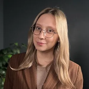 Алина Абдулвалеева