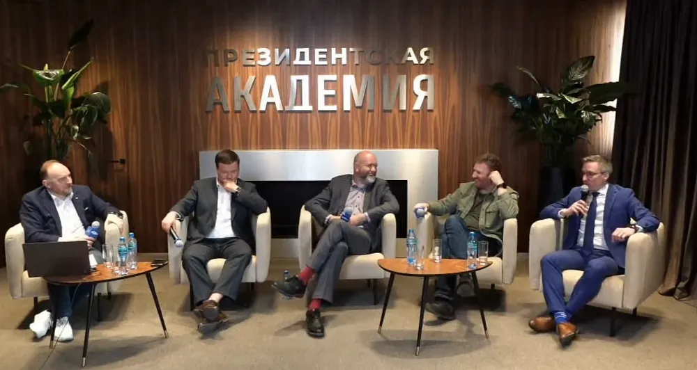 В рамках встречи эксперт «КОРУС Консалтинг» совместно с представителем ГК «Востокцемент» обсудили, почему не существует идеальной CRM-системы и какие подходы действительно работают в проектах цифровой трансформации.