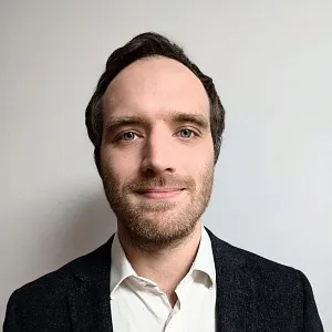 Александр Левин