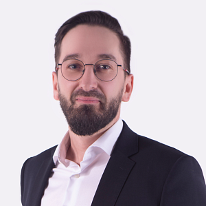 Константин Смирнов