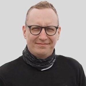 Павел Перов