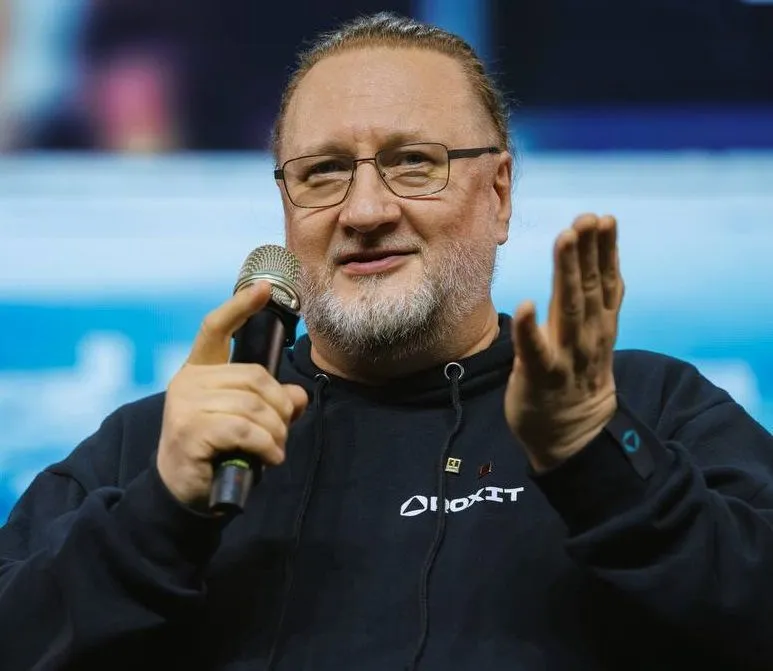 Михаил Бурачков