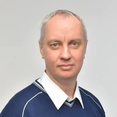 Максим Копов